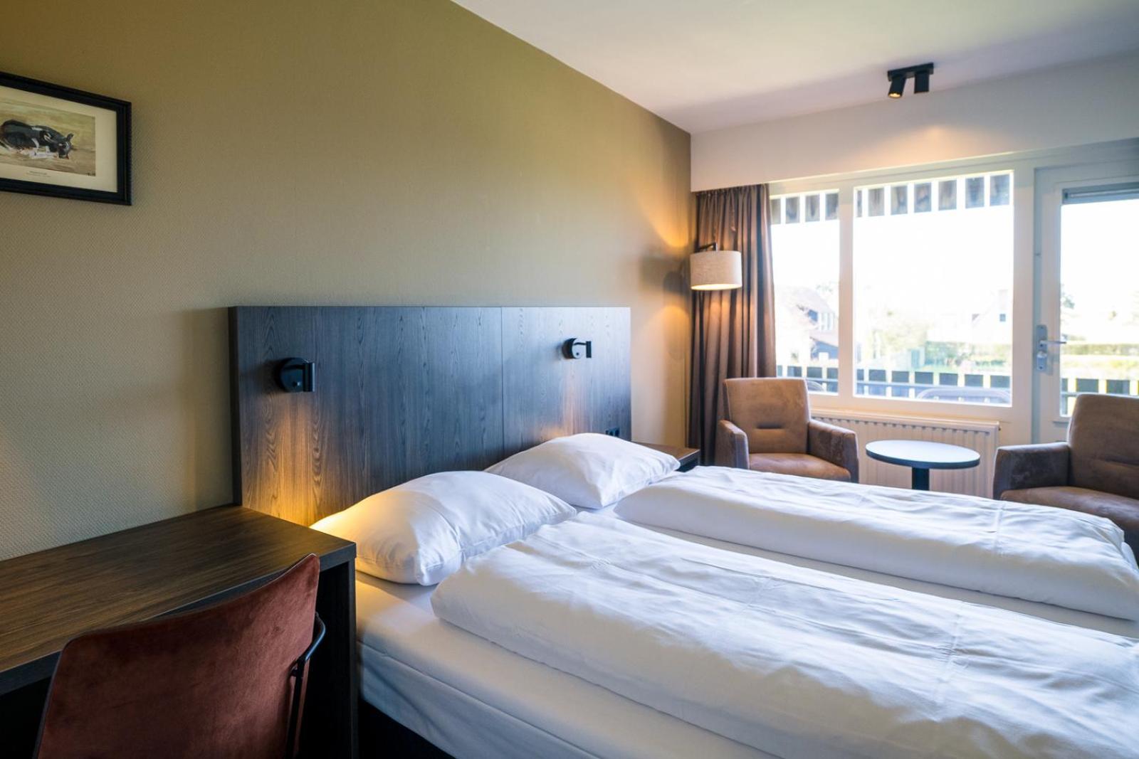 Hotel Hofker Нес Екстер'єр фото